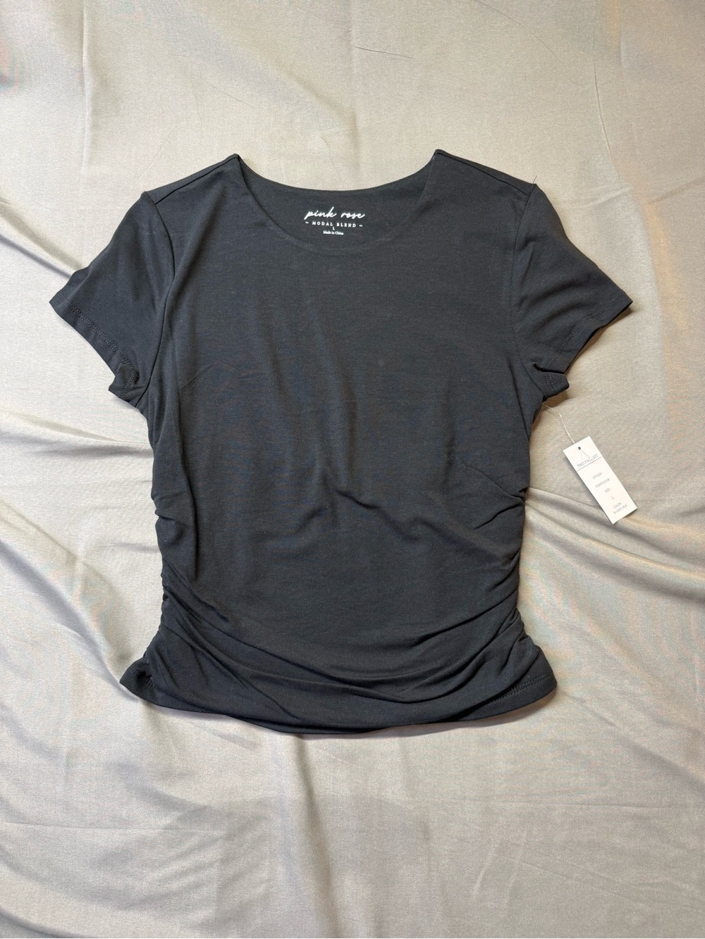 pink rose Black Short Sleeve Ruched Tee